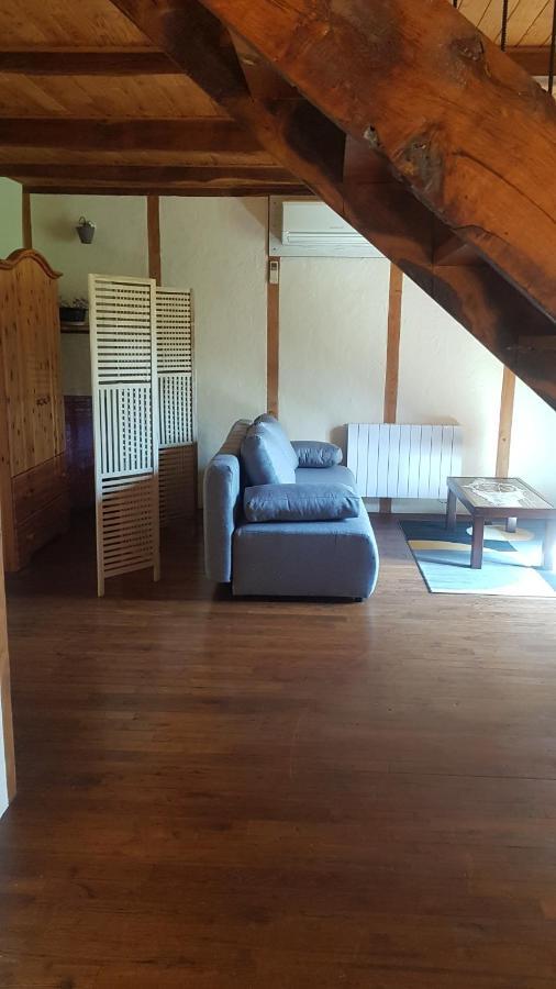 Maison Isolee Dans Les Vignes Et Les Bois Valady Buitenkant foto